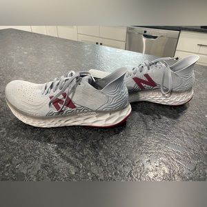 Men's New Balance Fresh Foam 1080v10 10.5!